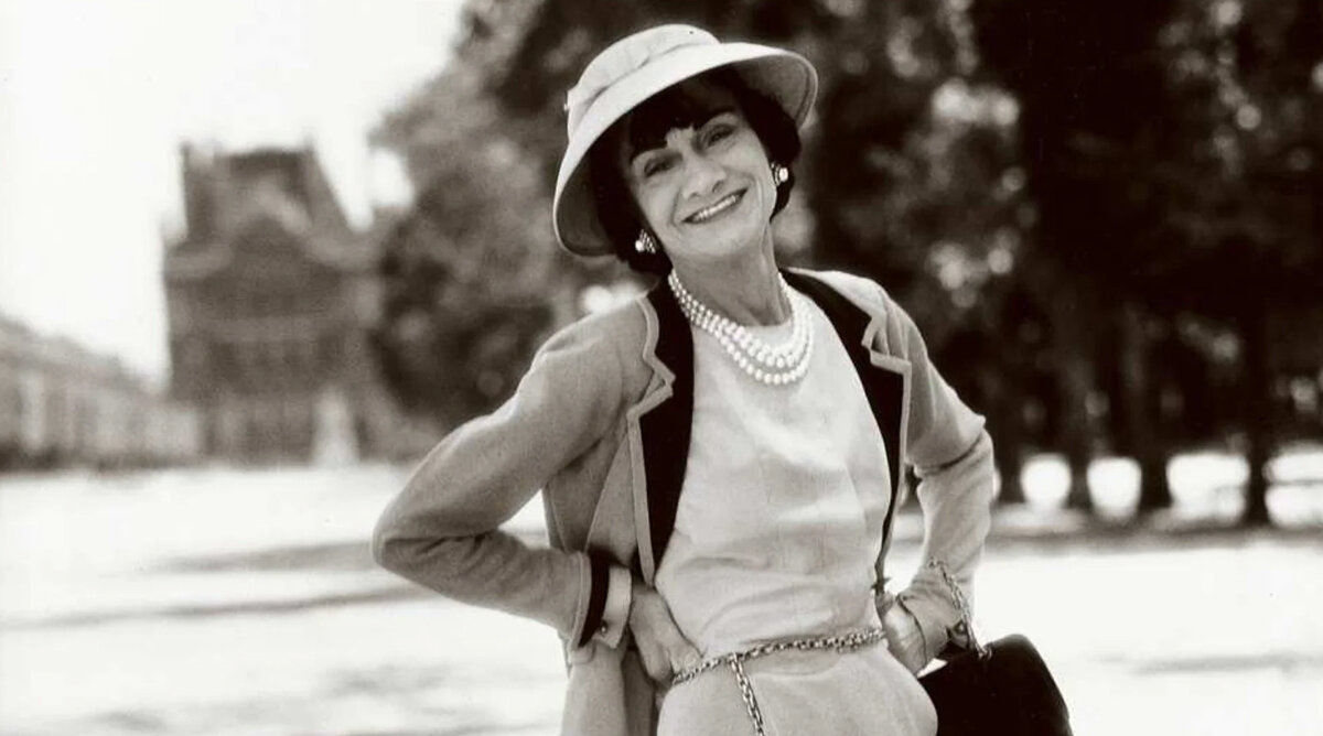 Coco Chanel: Duerch si gëtt Paräis e Moudenzentrum