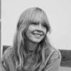 Lucy Rose - This Aint The Way You Go Out