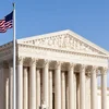Den US-amerikanesche Supreme Court setzt d'Expulsioun vu Venezueler:innen aus | © Adobe Stock