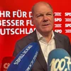 Den OLaf Scholz um Walowend an der SPD-Parteizentral | © Danièle Weber SPD um Déifpunkt | © Danièle Weber