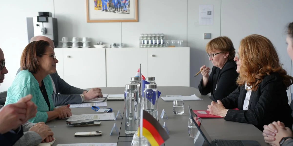 Lëtzebuergesch a saarlännesch Mobilitéitsministerinne wëlle Roadmap fir Pendlerverkéier virleeën | © MMTP