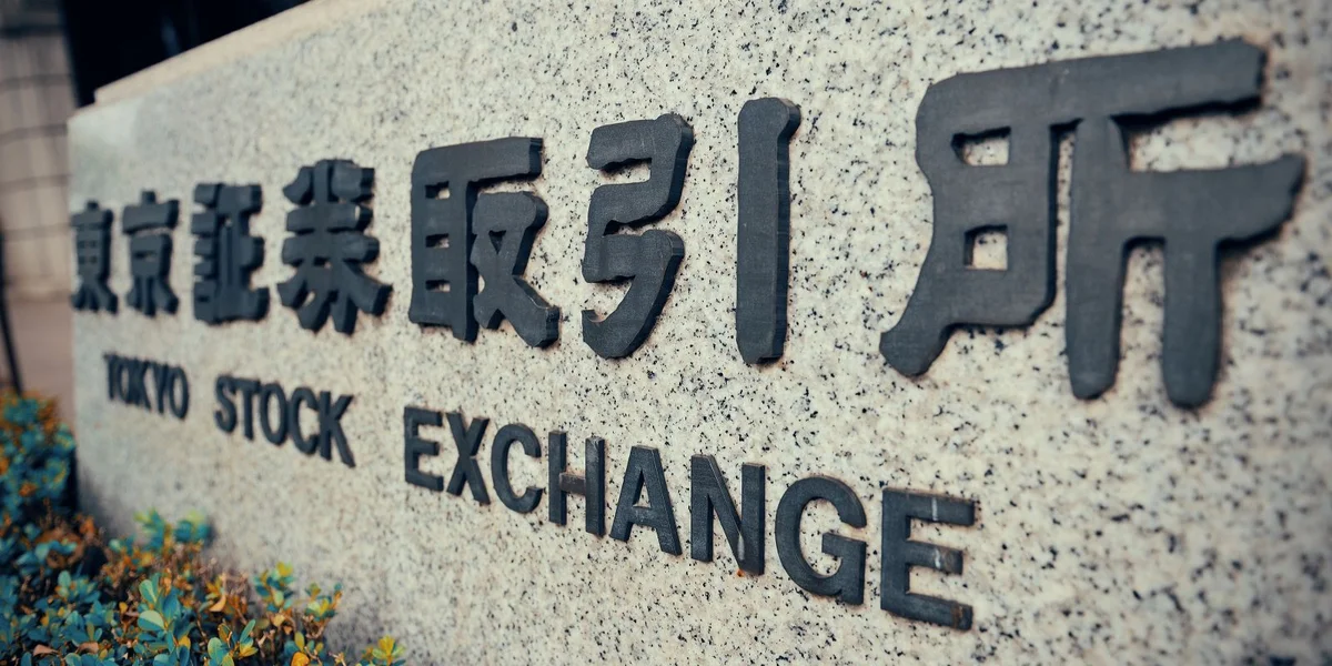 © Bigstock/Songquan Deng