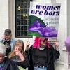 Iewescht Geriicht decidéiert: Legal Definitioun vun enger Fra baséiert um biologesche Geschlecht | © BBC