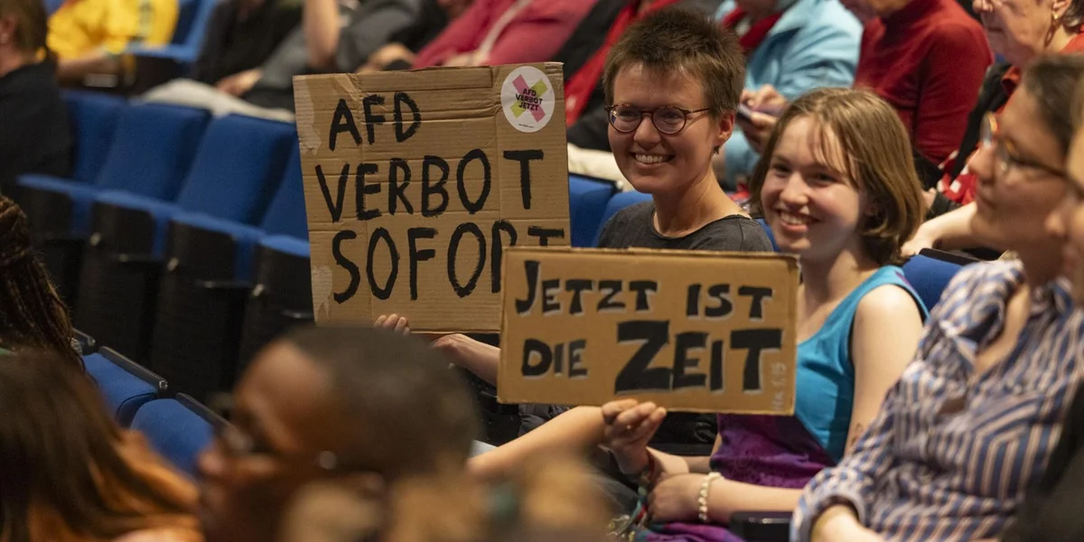 Wéi eng Konsequenzen huet d’Annonce vum Verfassungsschutz fir d’AfD? | © picture alliance / epd-bild | Paul-Philipp Braun